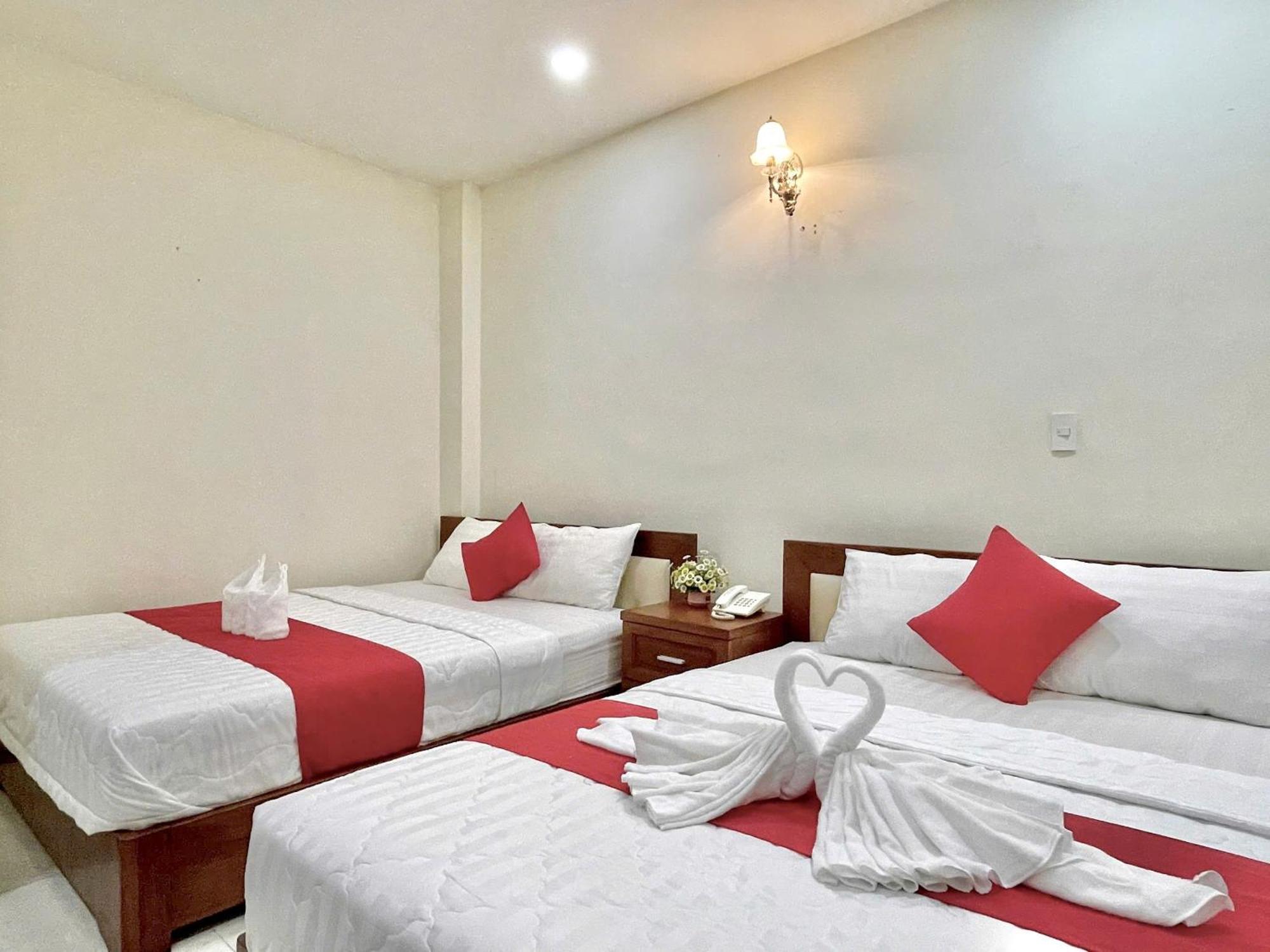 مدينة هوشي منه Nhu Y Hotel المظهر الخارجي الصورة
