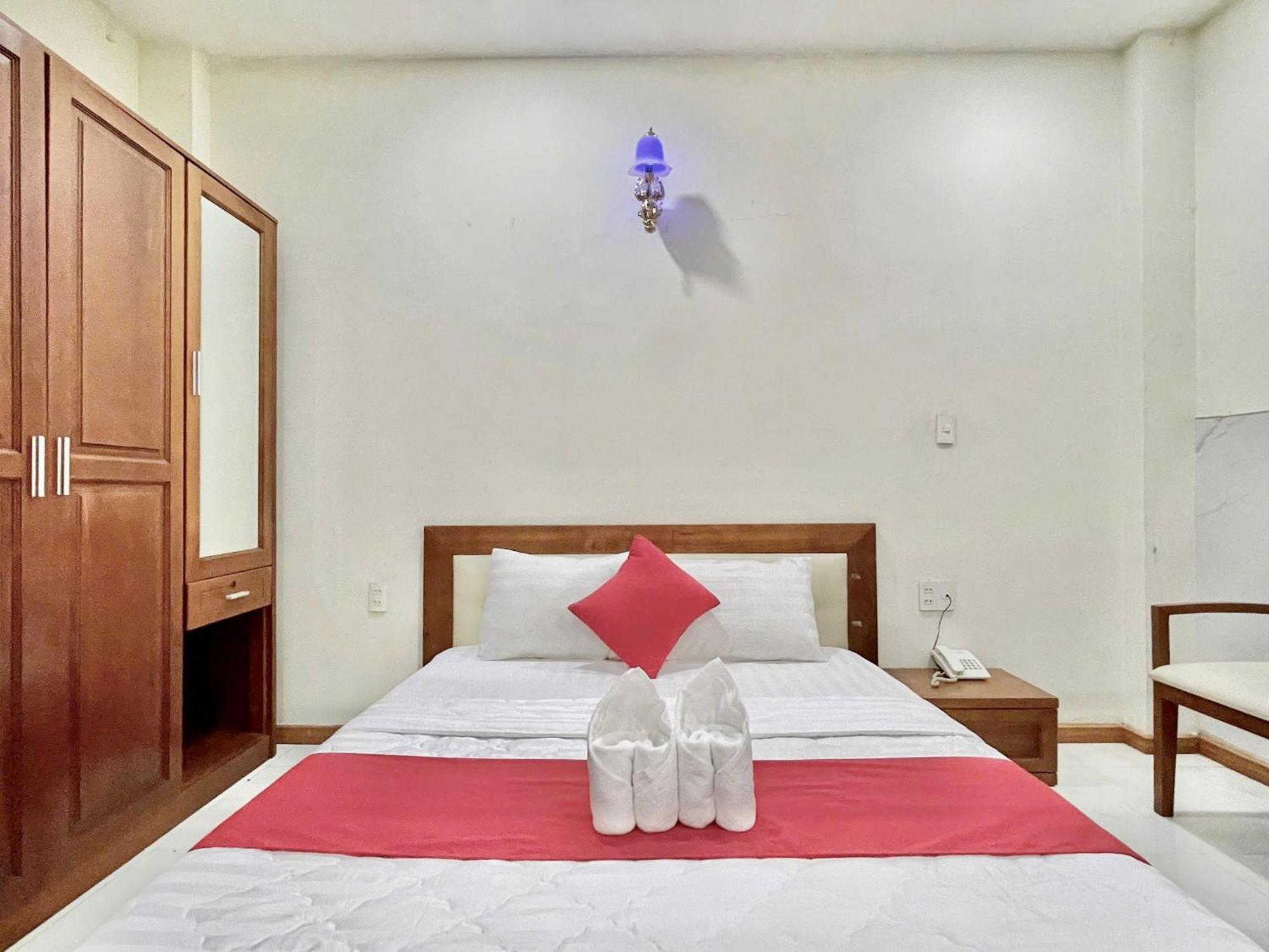 مدينة هوشي منه Nhu Y Hotel المظهر الخارجي الصورة
