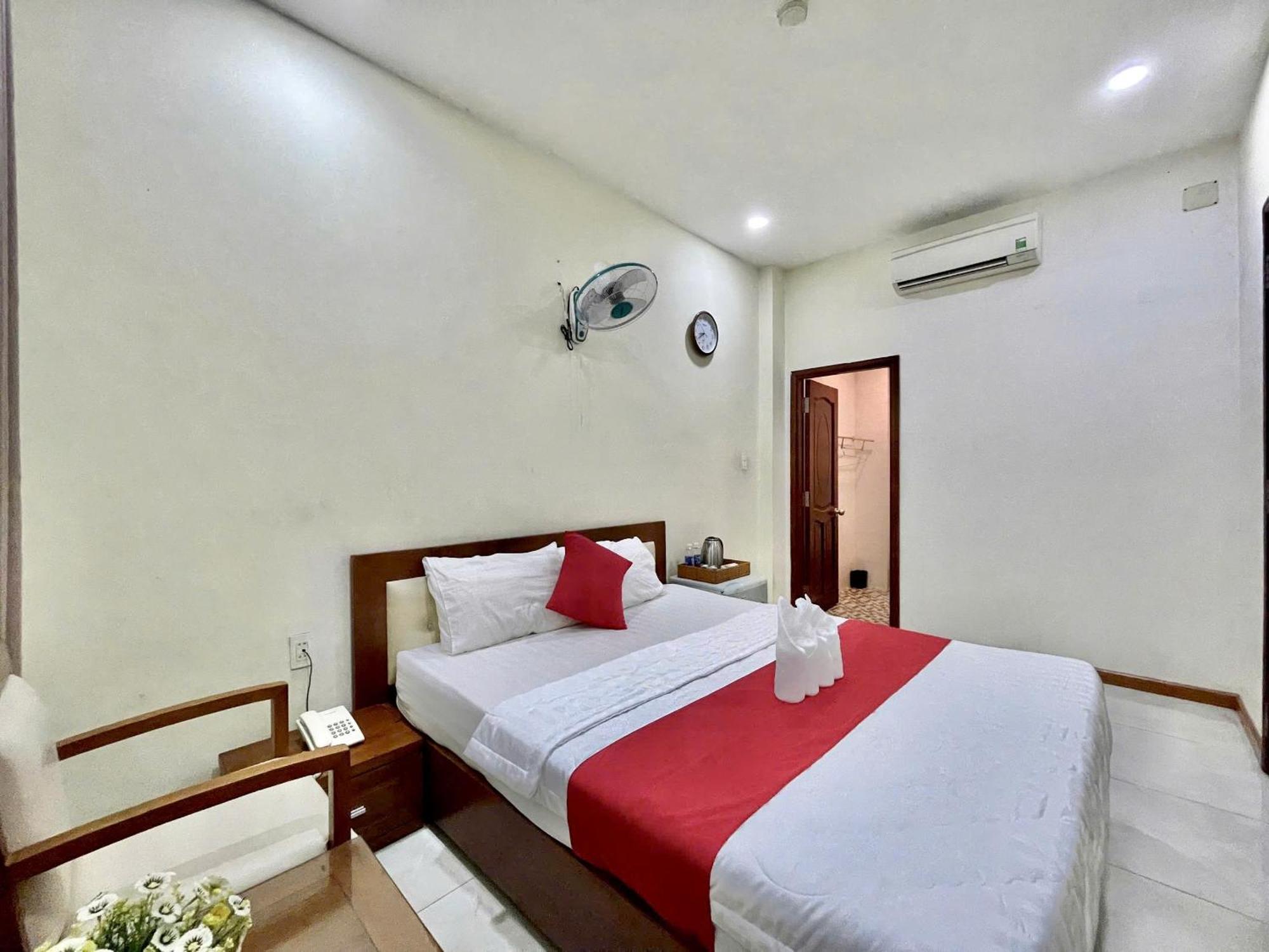 مدينة هوشي منه Nhu Y Hotel المظهر الخارجي الصورة