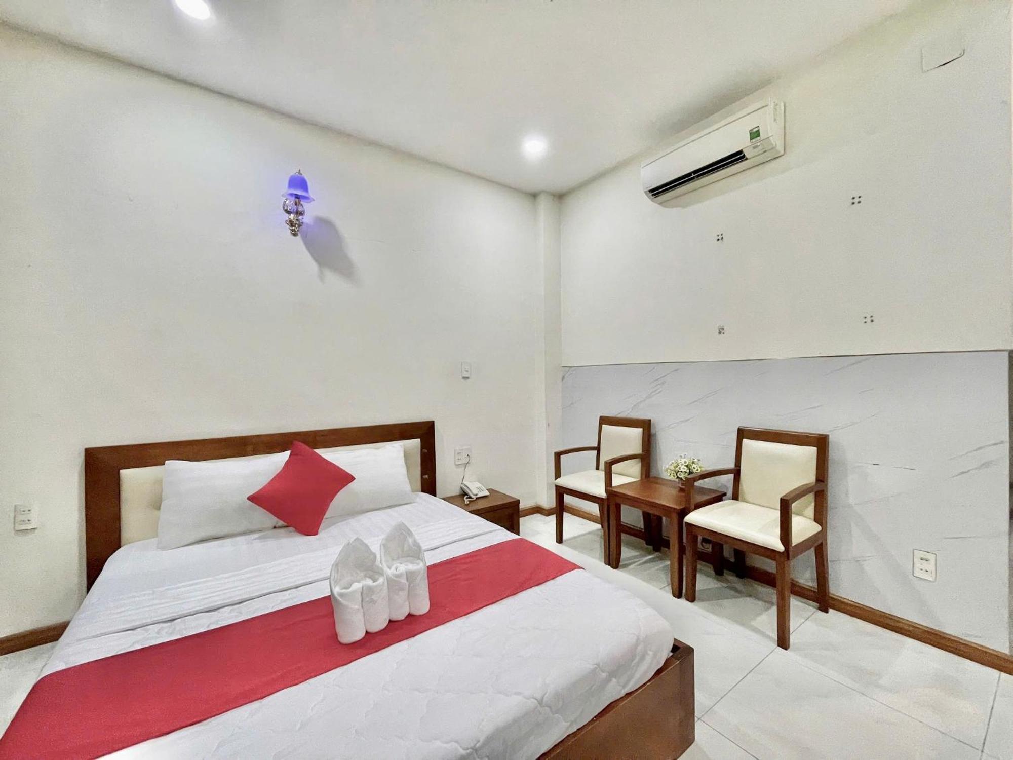 مدينة هوشي منه Nhu Y Hotel المظهر الخارجي الصورة