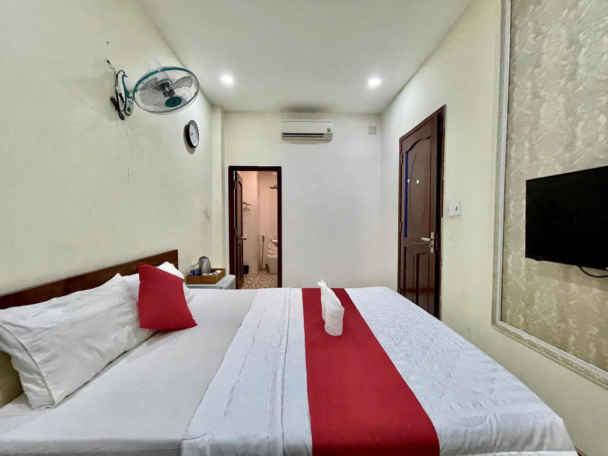 مدينة هوشي منه Nhu Y Hotel المظهر الخارجي الصورة