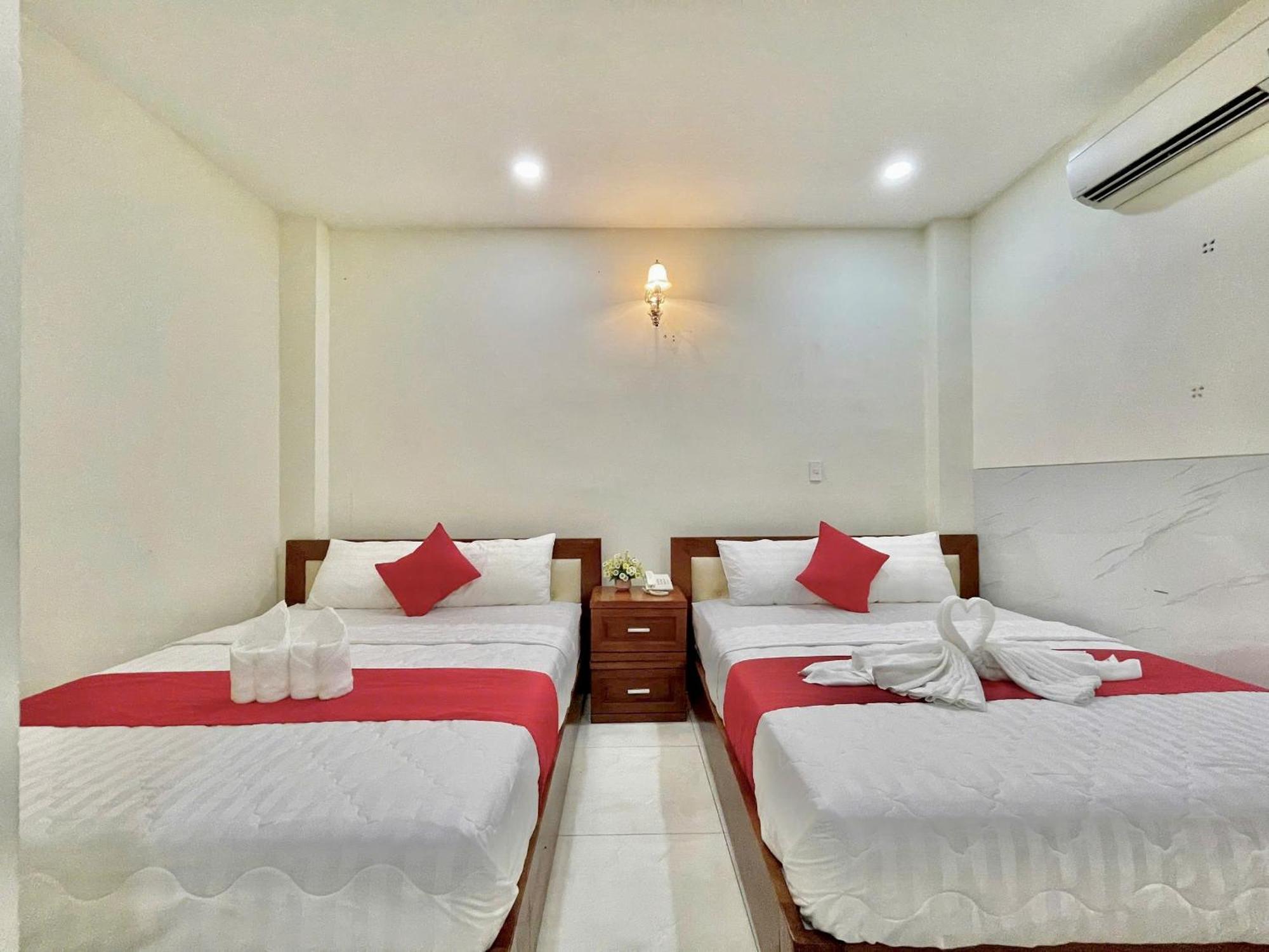 مدينة هوشي منه Nhu Y Hotel المظهر الخارجي الصورة