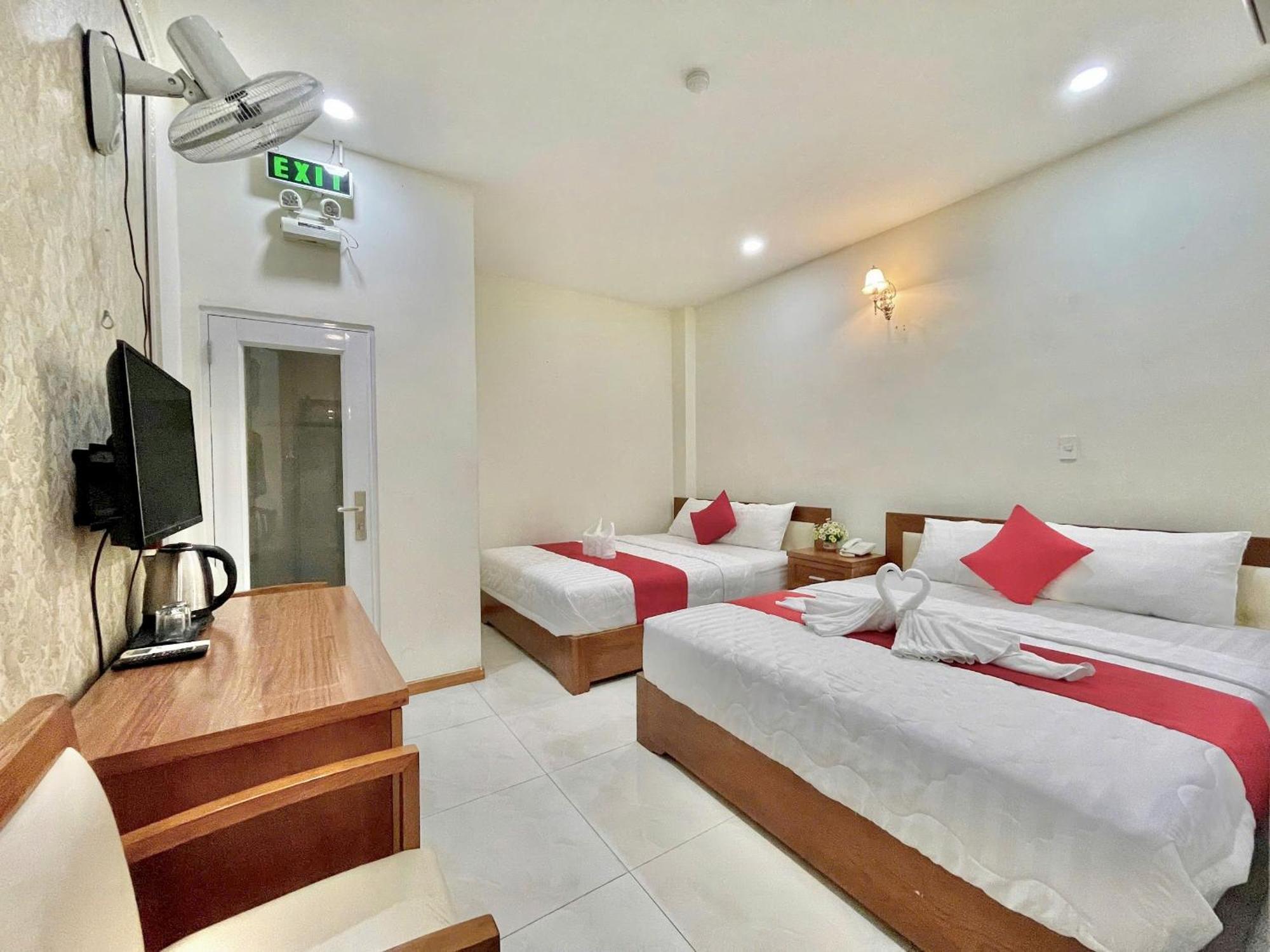 مدينة هوشي منه Nhu Y Hotel المظهر الخارجي الصورة
